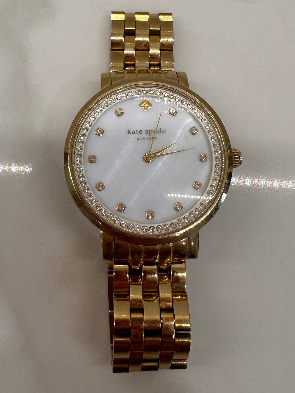 kate spade Gold and White Watch NEEDS BATTERY